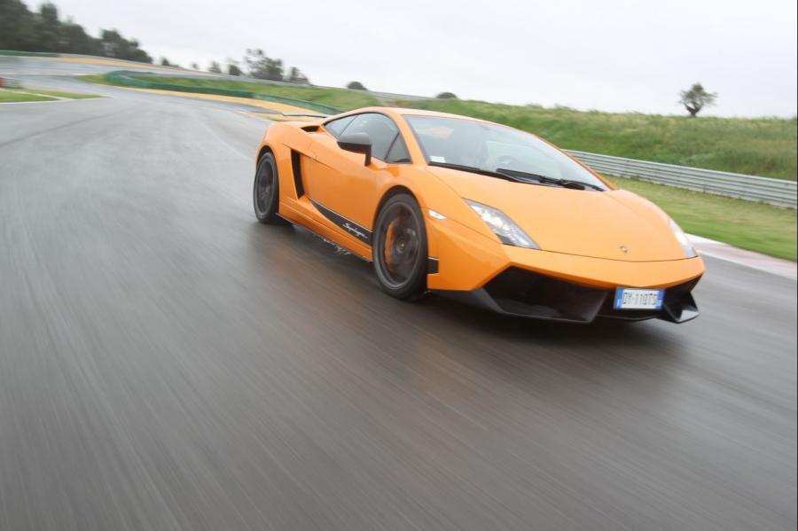  Lamborghini Gallardo LP570-4 Superleggera 2010 года  (фото 104 из 183)
